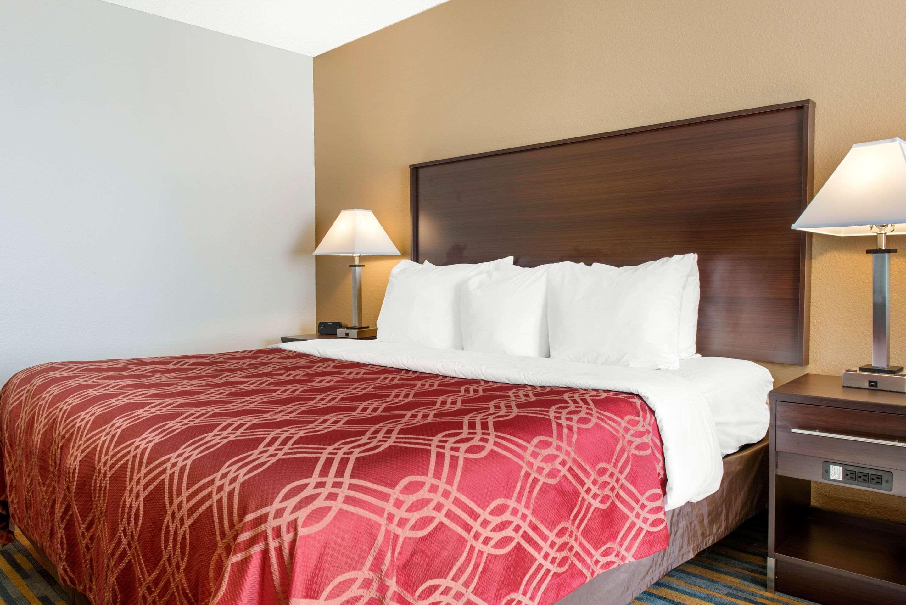 Quality Inn Noblesville-Indianapolis Buitenkant foto