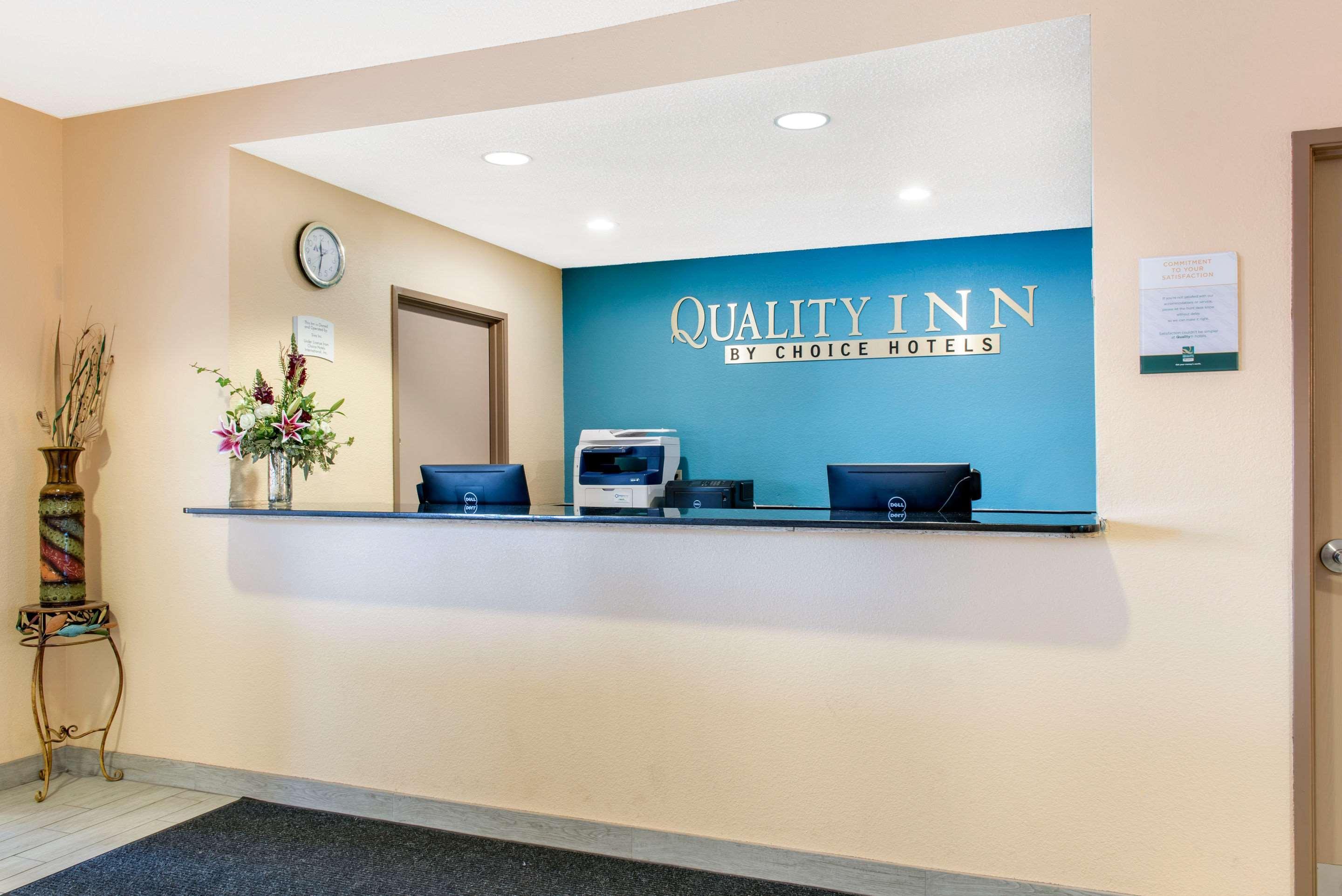 Quality Inn Noblesville-Indianapolis Buitenkant foto